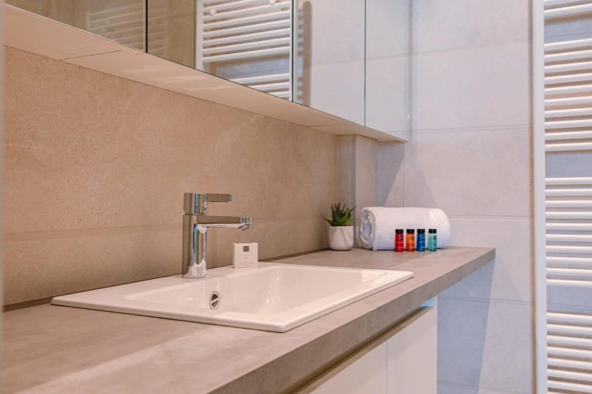 אוסטנדה Huswell - Brand New Apartment With A View מראה חיצוני תמונה